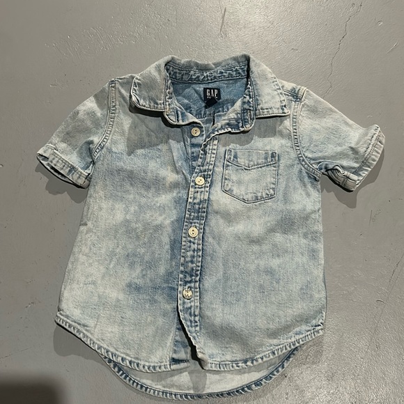 Gap denim toddler shirt - Picture 1 of 3
